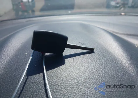 2017 Ford Focus Se z USA, uszkodzony, nr VIN 1FADP3F25HL217664